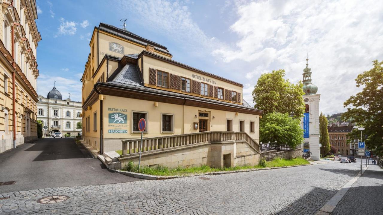 Hotel Zlaty Lev Jablonec nad Nisou Dış mekan fotoğraf